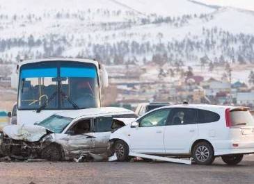 Differences Between Bus And Car Accidents