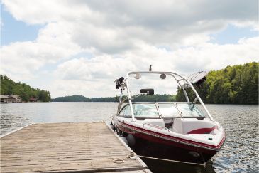 Do “No Wake Zone” Regulations Impact Boat Accident Suits